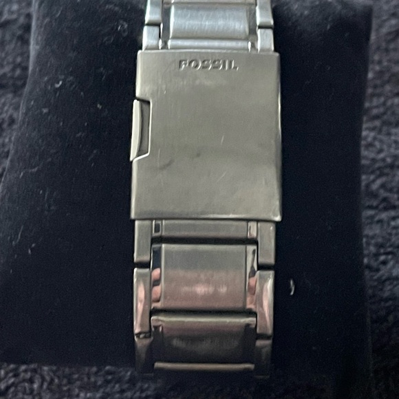 Mens Fossil Watches - Picture 8 of 8